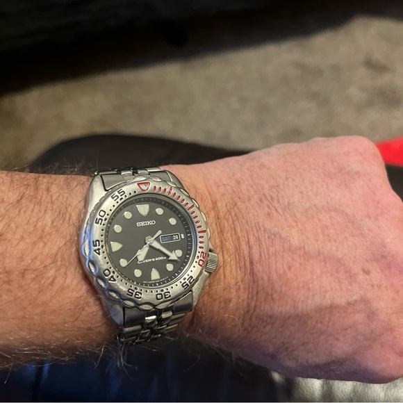 Seiko Quartz Diver - Picture 8 of 8